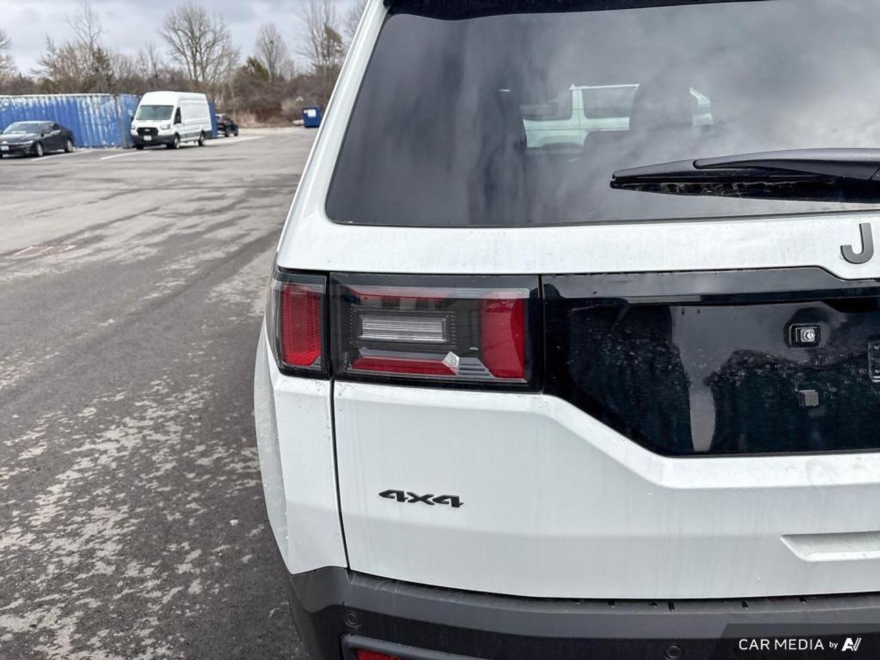 2026 Jeep Cherokee Overland 4dr 4x4 Photo