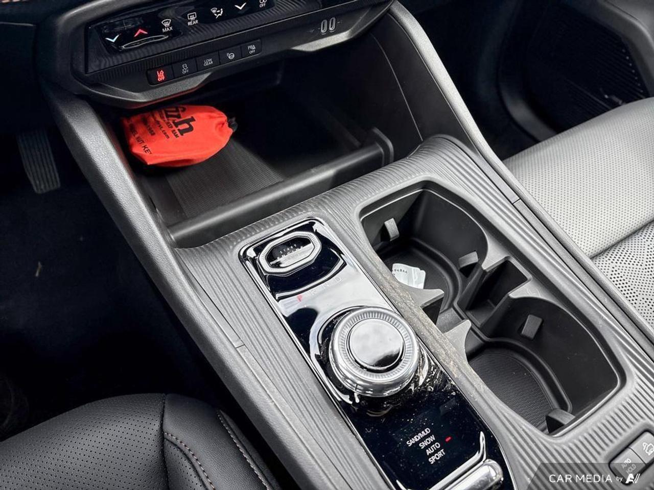 2026 Jeep Cherokee Overland 4dr 4x4 Photo