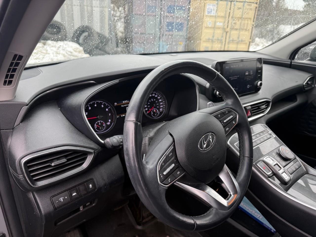 2022 Hyundai Santa Fe Preferred 4dr All-Wheel Drive Photo