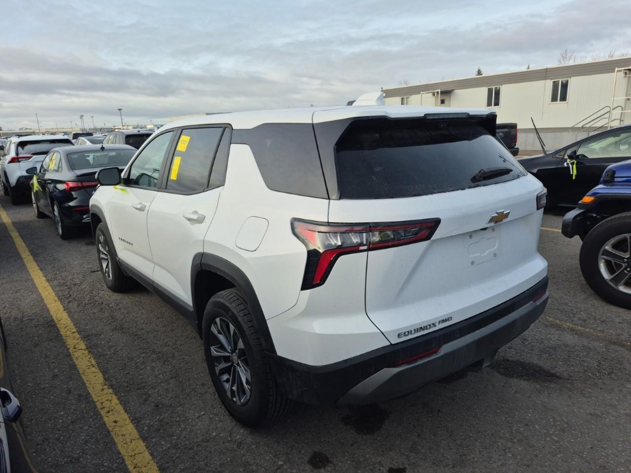 2025 Chevrolet Equinox LT 4dr All-Wheel Drive Photo