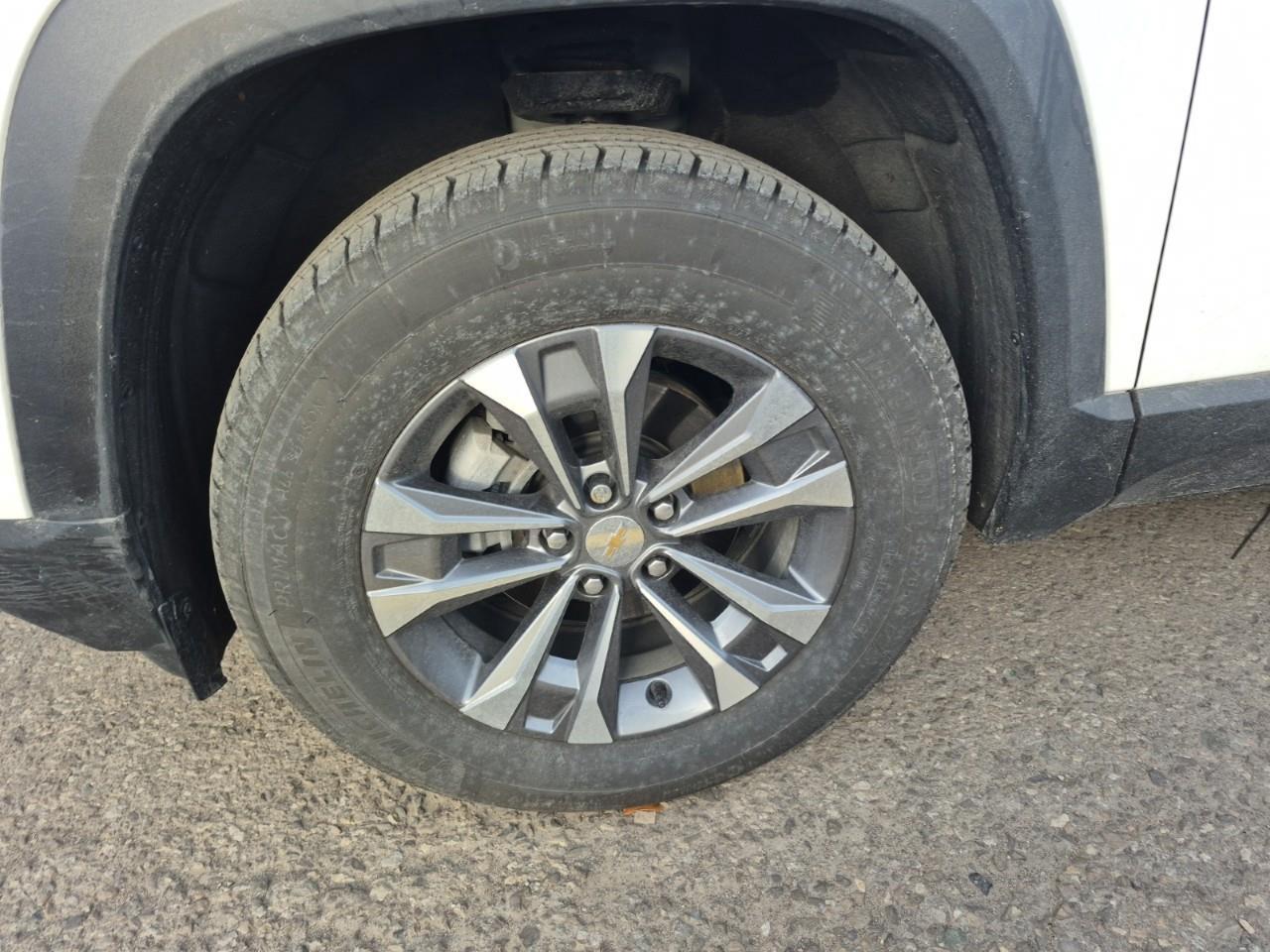 2025 Chevrolet Equinox LT 4dr All-Wheel Drive Photo