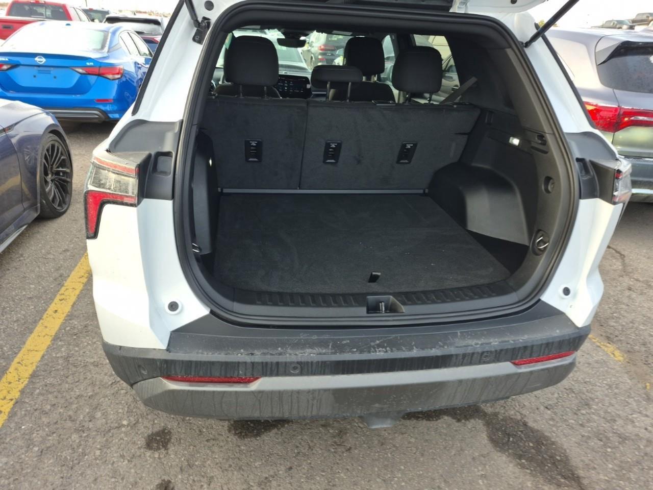 2025 Chevrolet Equinox LT 4dr All-Wheel Drive Photo