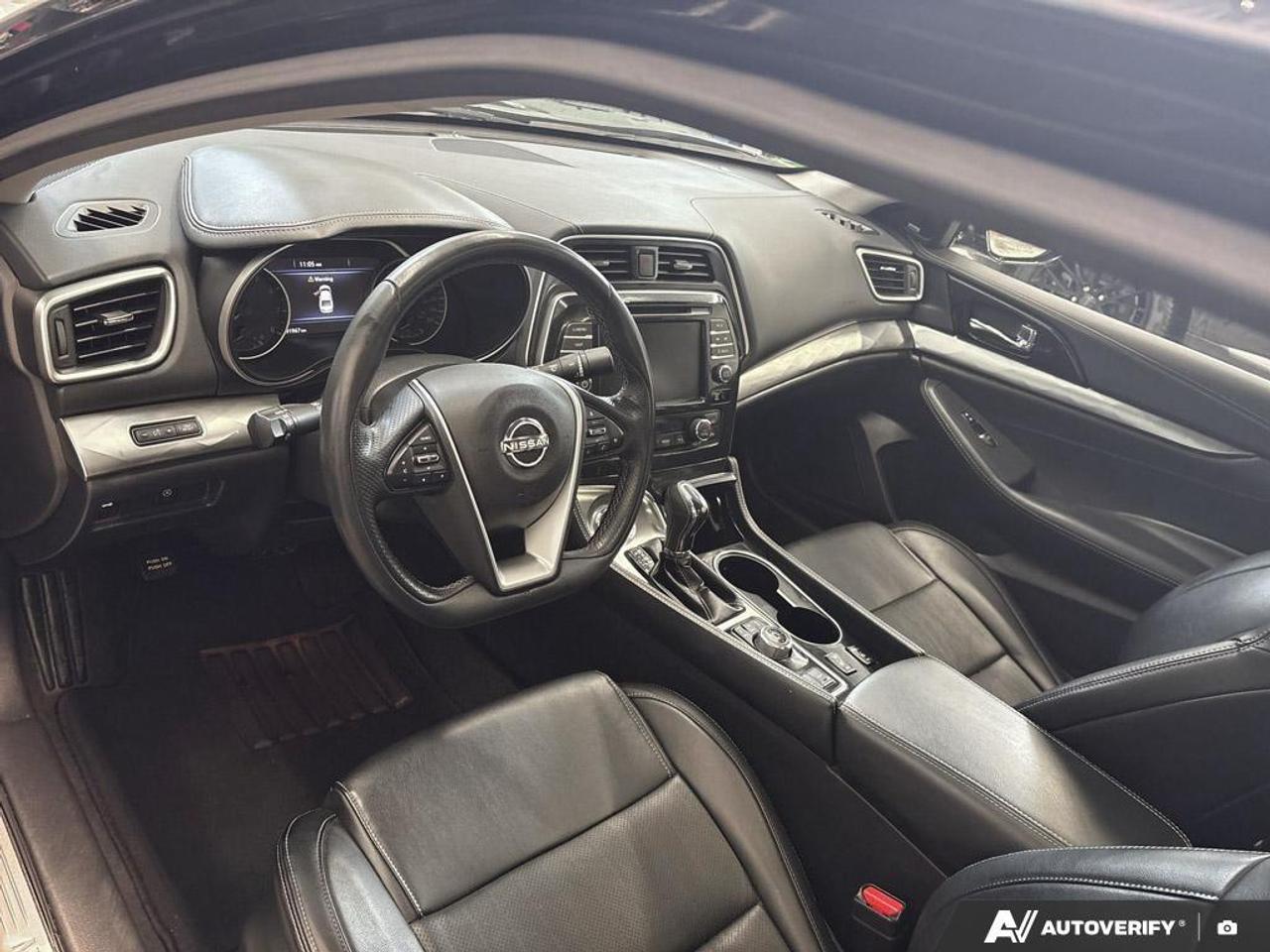 2023 Nissan Maxima SL 4dr Sedan Photo