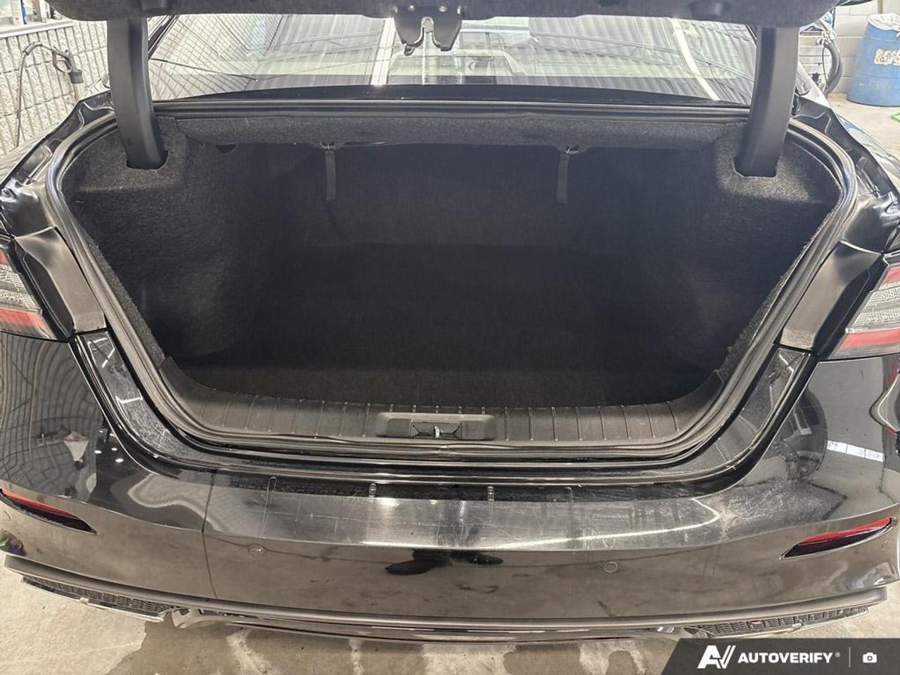 2023 Nissan Maxima SL 4dr Sedan Photo