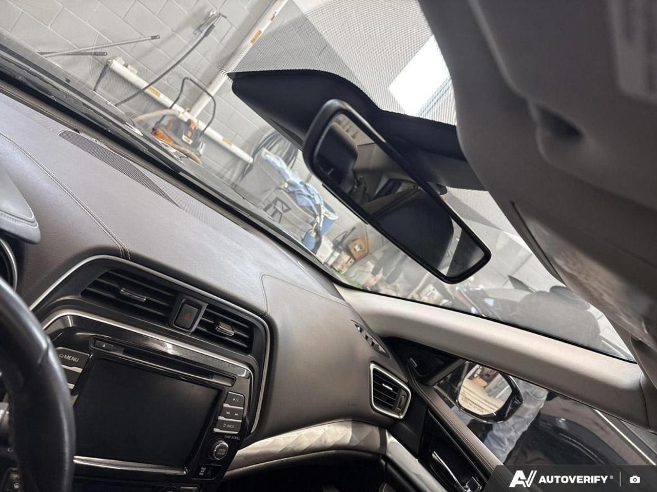 2023 Nissan Maxima SL 4dr Sedan Photo