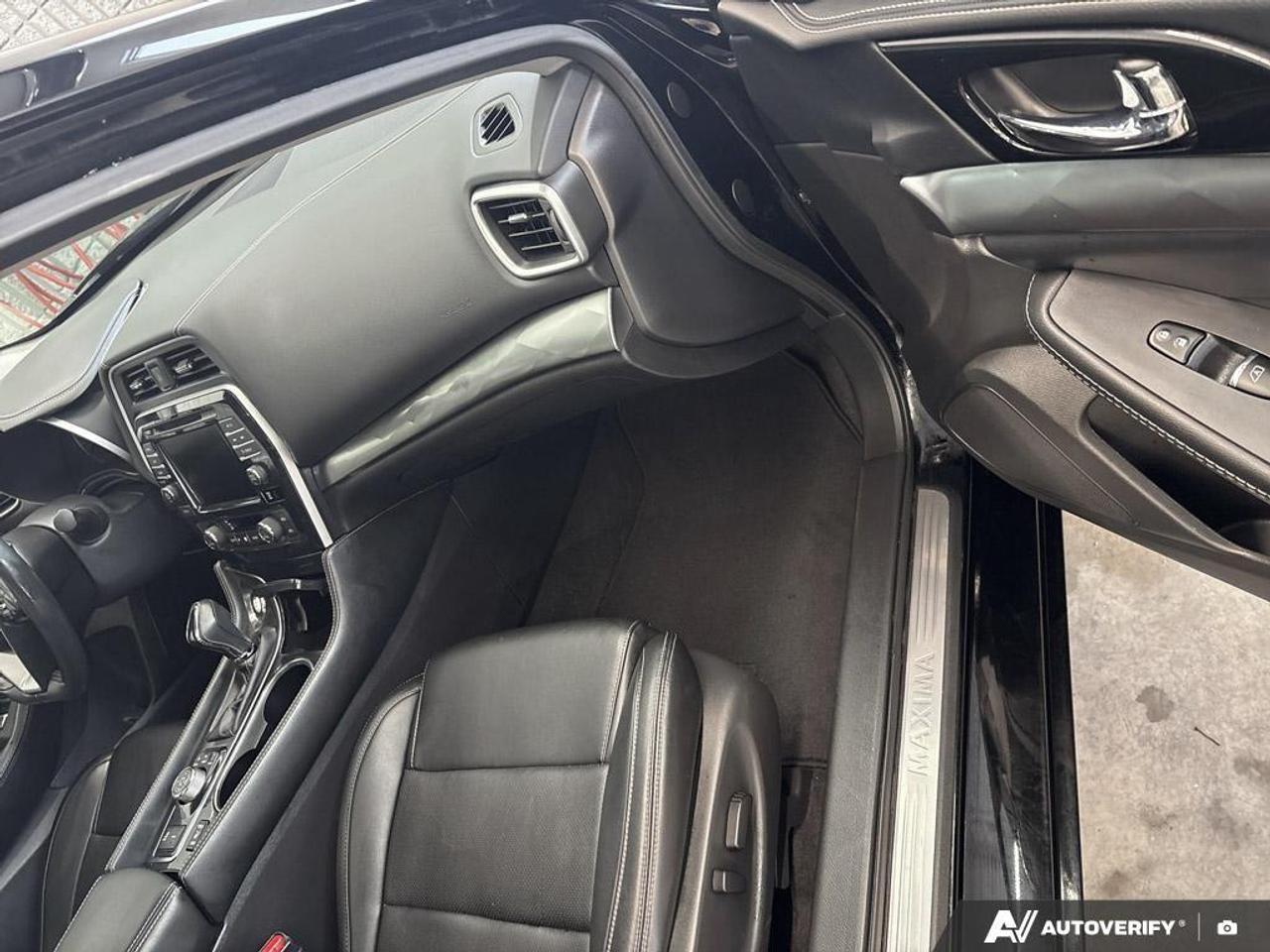 2023 Nissan Maxima SL 4dr Sedan Photo