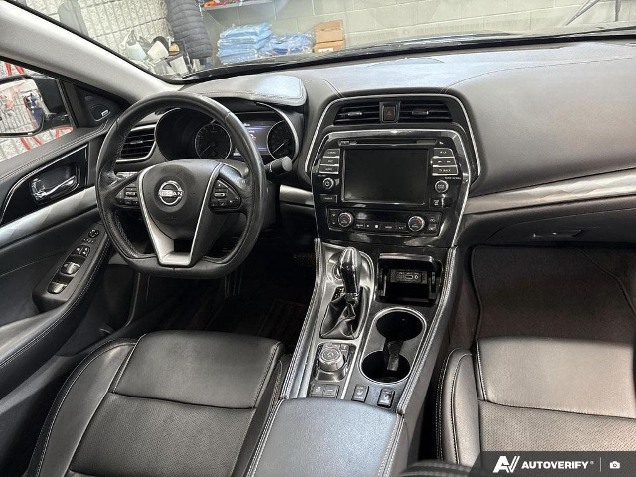 2023 Nissan Maxima SL 4dr Sedan Photo