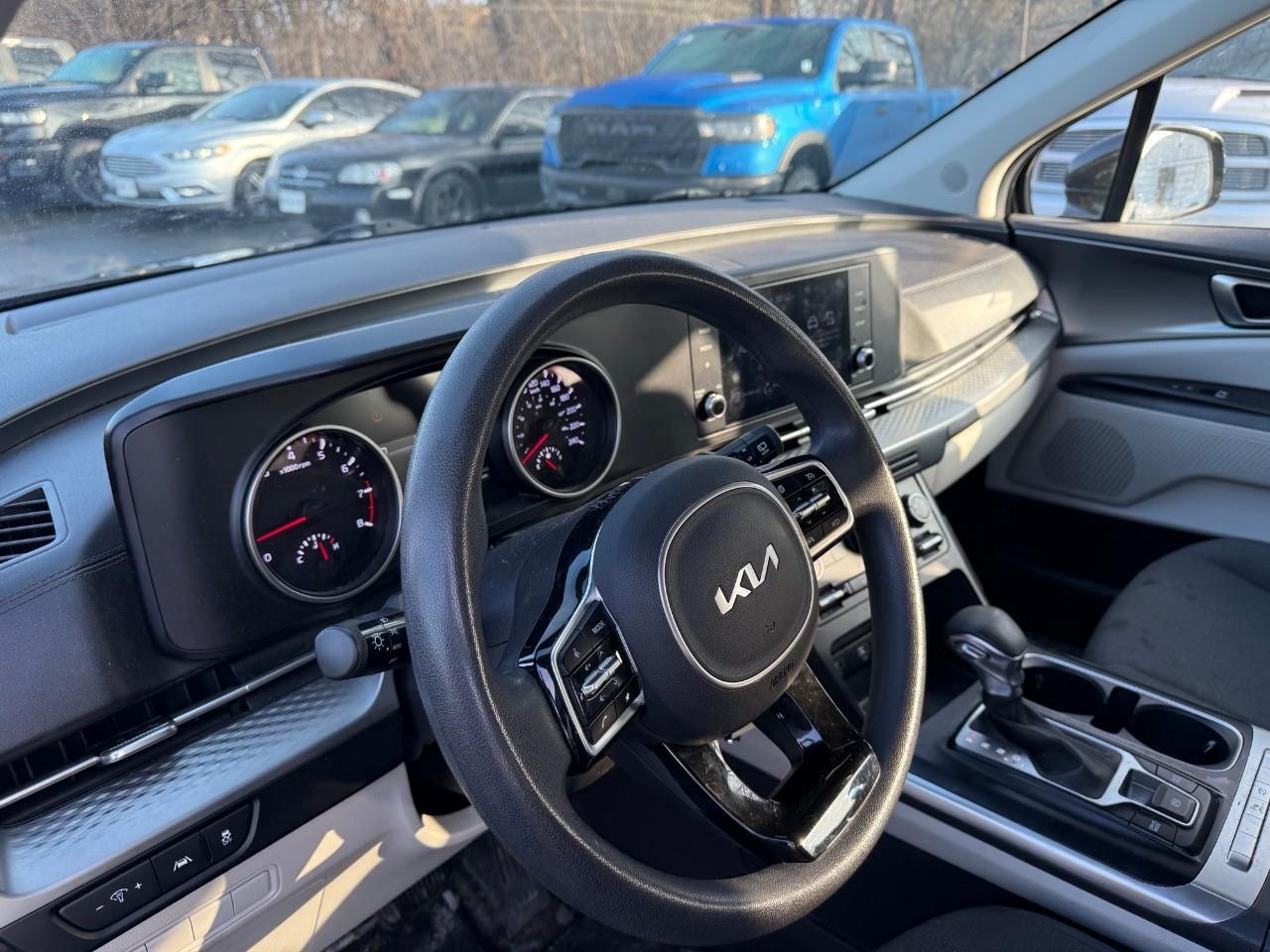 2022 Kia Carnival  Photo