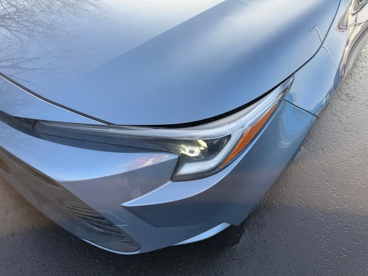 2024 Toyota Corolla Hybrid LE 4dr Front-Wheel Drive Sedan Photo2