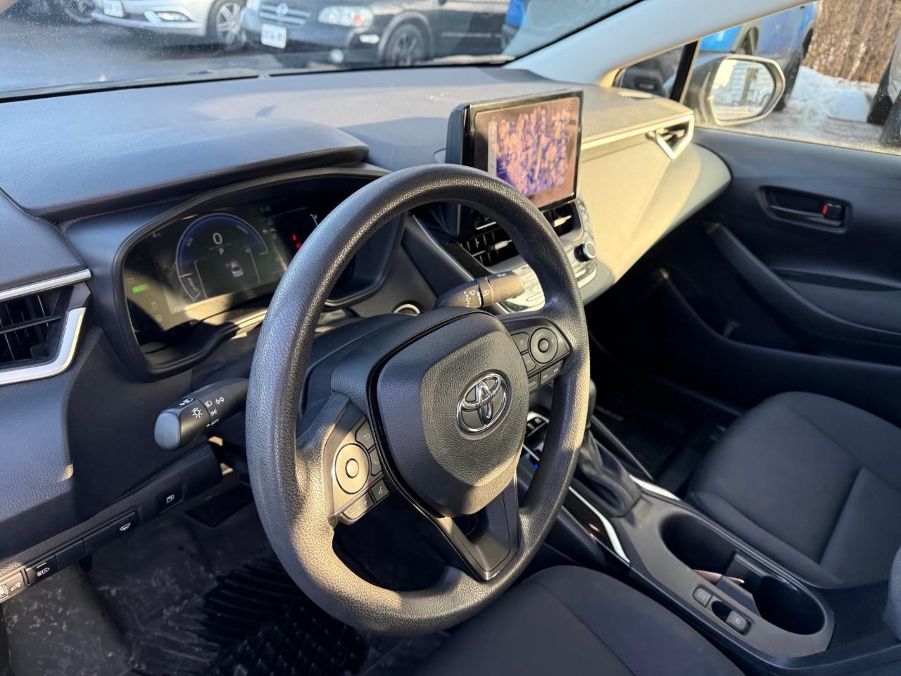 2024 Toyota Corolla Hybrid LE 4dr Front-Wheel Drive Sedan Photo