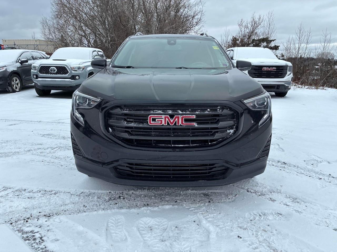 2021 GMC Terrain SLE Front-Wheel Drive Photo