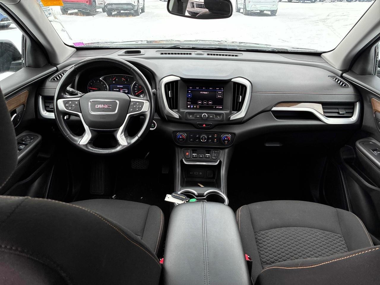 2021 GMC Terrain SLE Front-Wheel Drive Photo