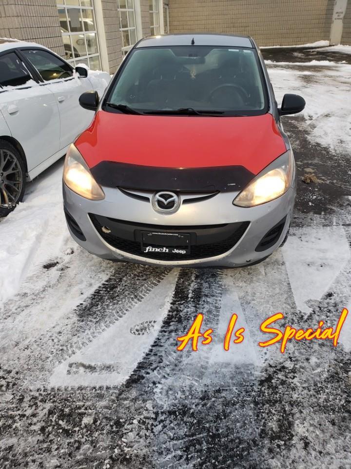 2012 Mazda 2  Photo3
