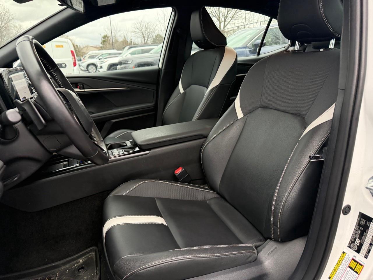 2025 Toyota Camry SE 4dr Front-Wheel Drive Sedan Photo