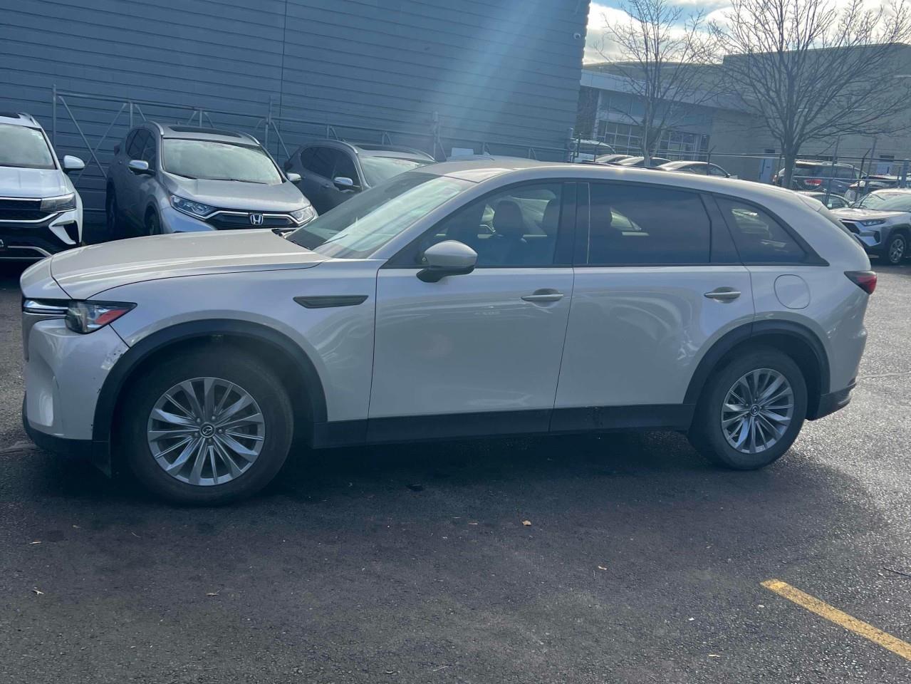 2025 Mazda CX-90 MHEV GS-L 4dr i-ACTIV All-Wheel Drive Sport Utility Photo2