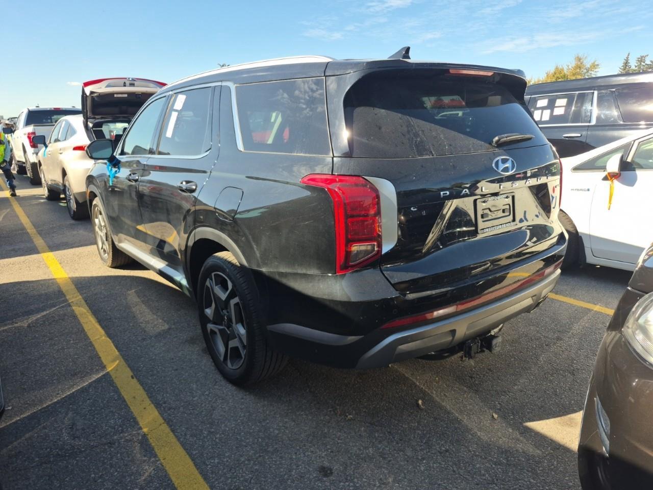 2024 Hyundai PALISADE Preferred 4dr All-Wheel Drive Photo2