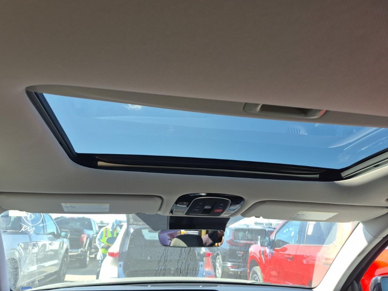 2024 Hyundai PALISADE Preferred 4dr All-Wheel Drive Photo