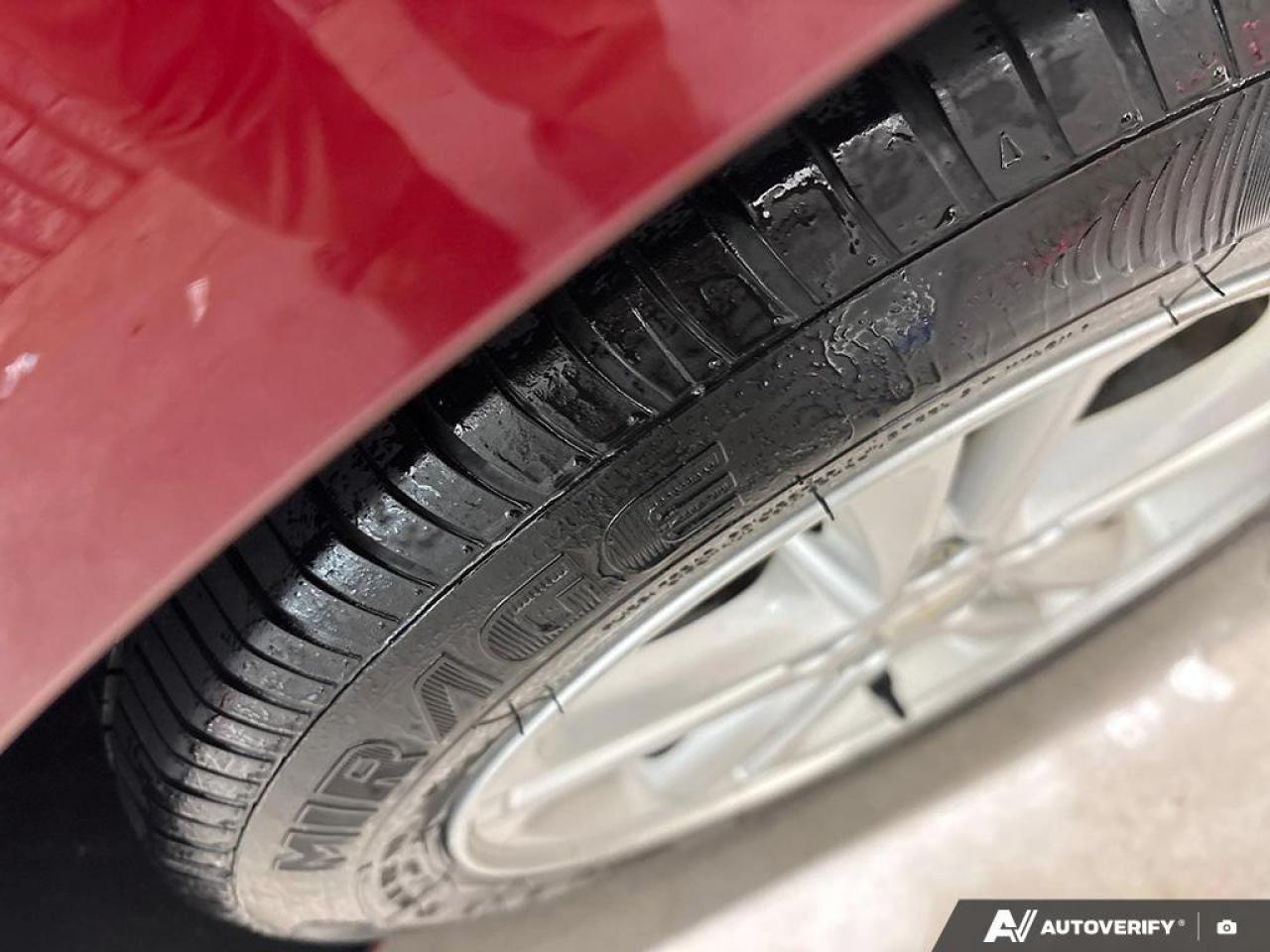 2017 Chevrolet Cruze LT Auto 4dr Hatchback Photo