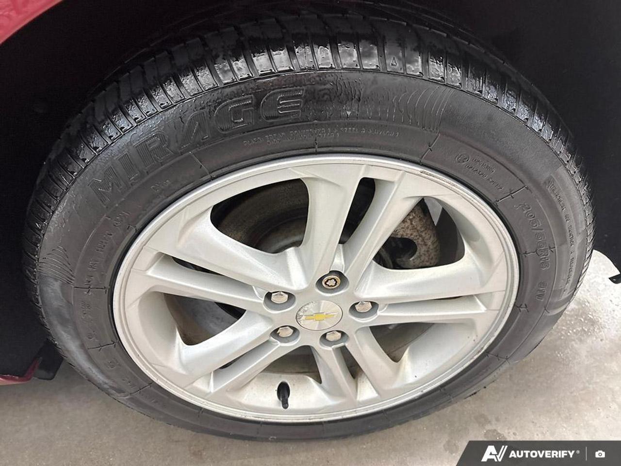 2017 Chevrolet Cruze LT Auto 4dr Hatchback Photo