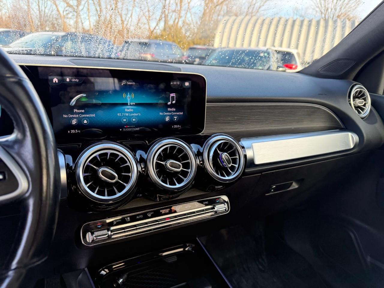 2020 Mercedes-Benz GLB 250 Base GLB 250 4dr All-Wheel Drive 4MATIC Photo