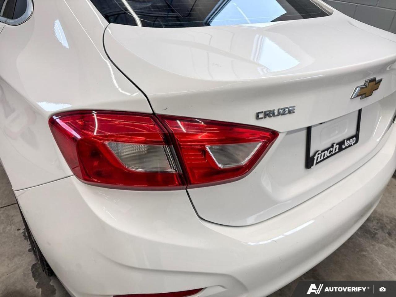 2018 Chevrolet Cruze LT Auto 4dr Sedan Photo