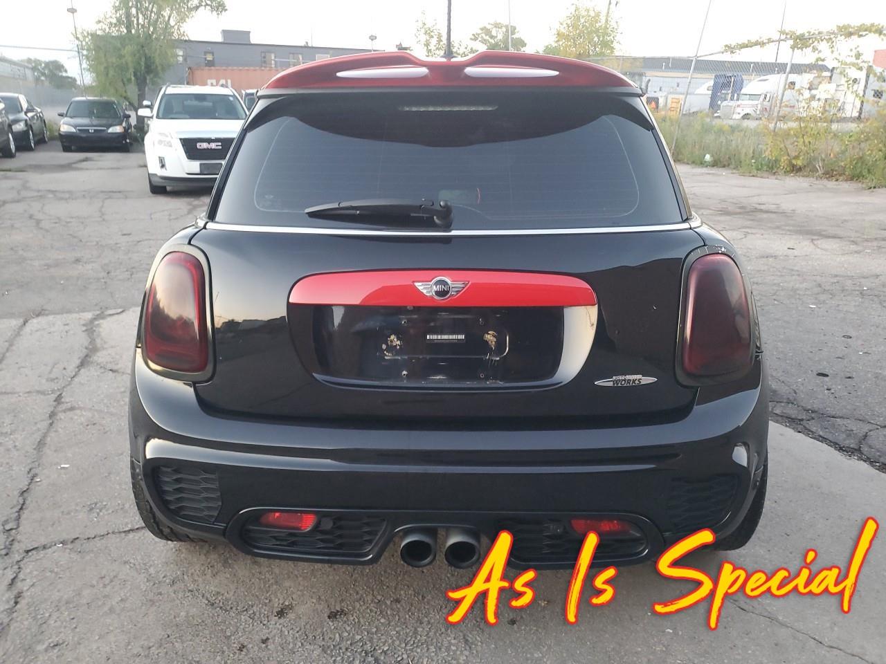 2016 MINI 3 Door John Cooper Works 2dr Hatchback Photo3