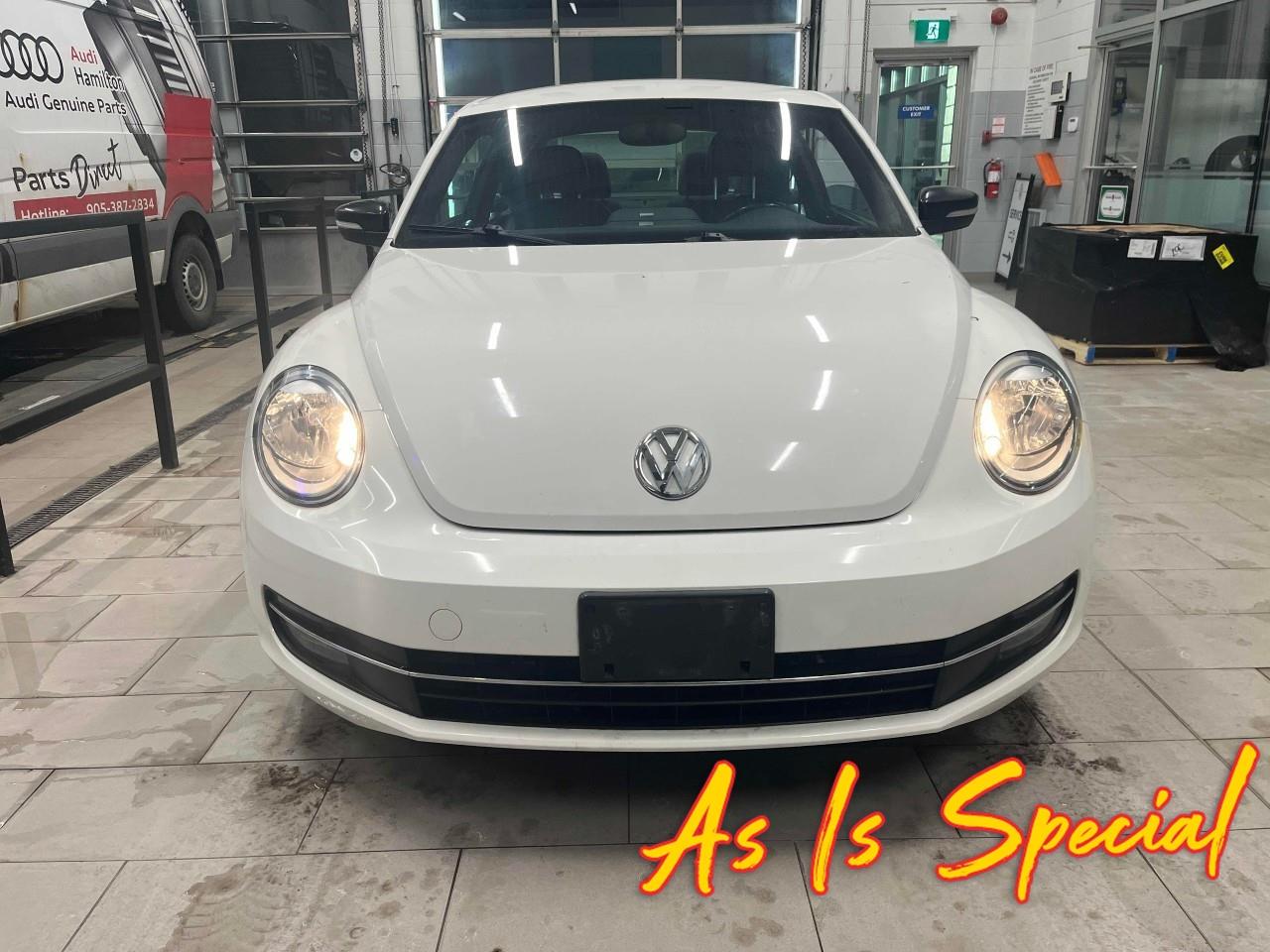 2013 Volkswagen Beetle  Photo