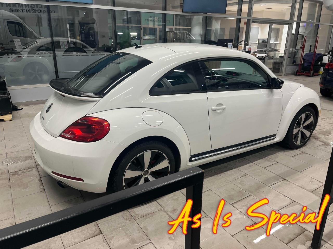 2013 Volkswagen Beetle  Photo