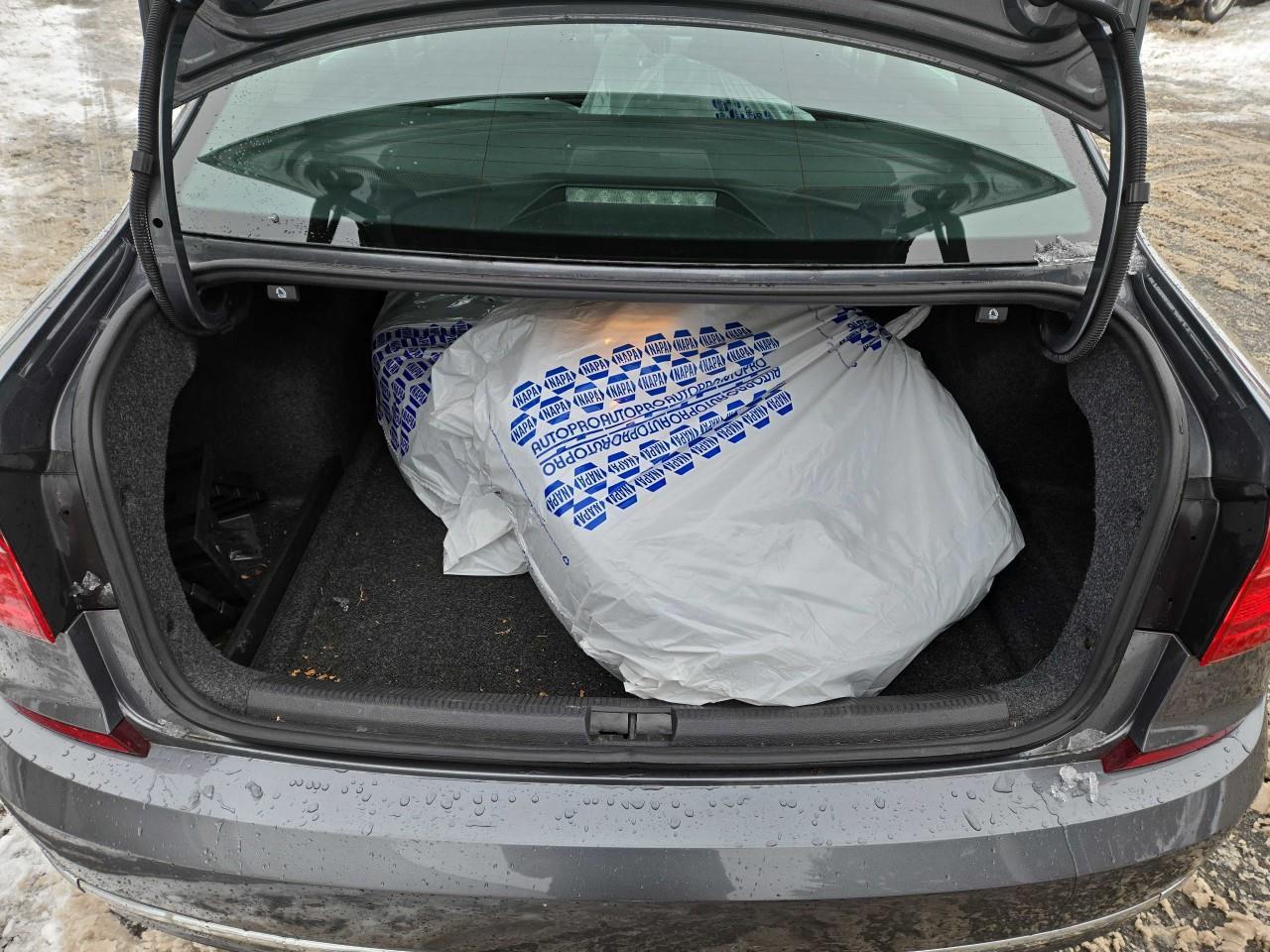 2016 Volkswagen Passat  Photo