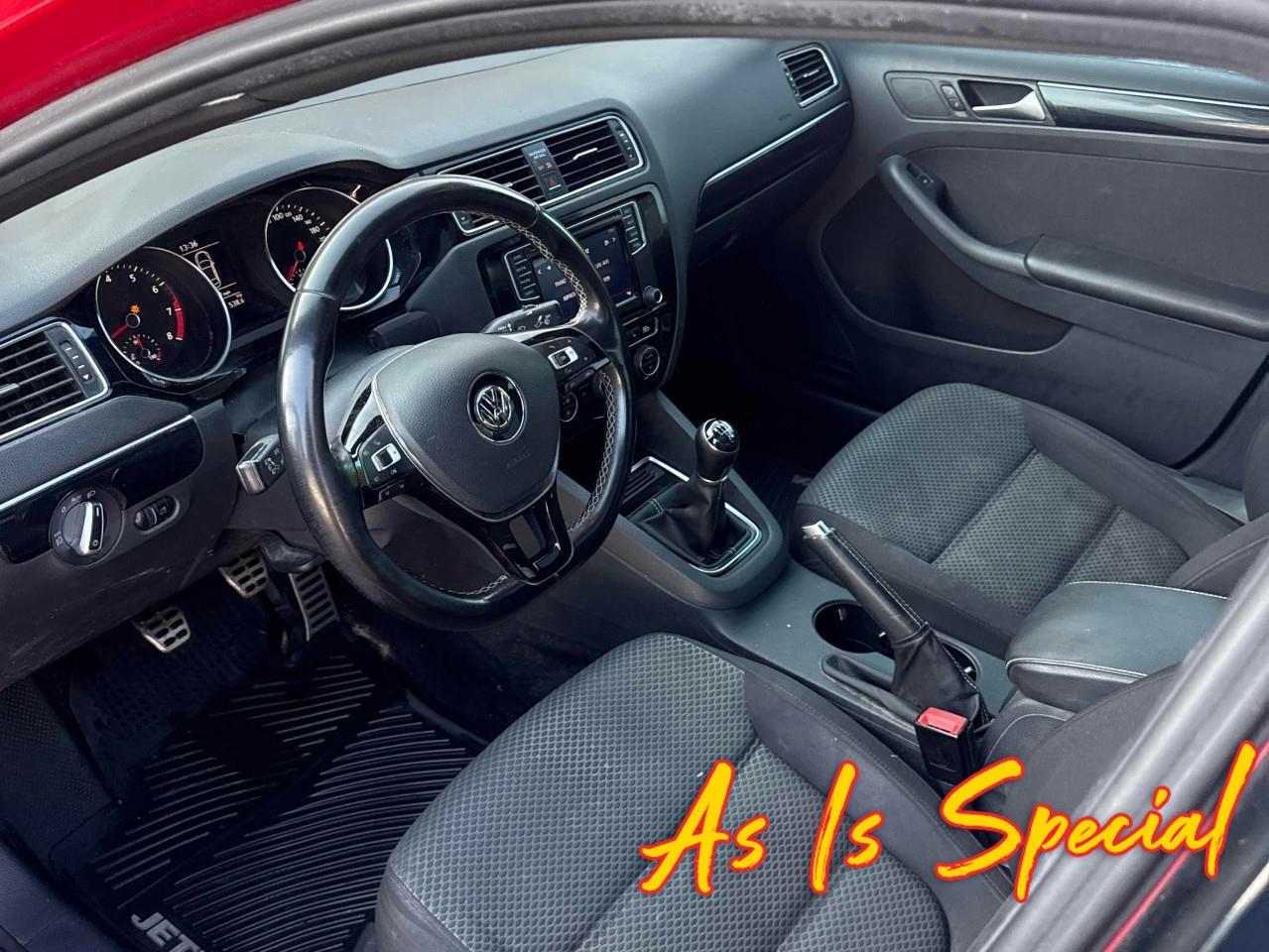 2016 Volkswagen Jetta 1.4 TSI Comfortline (M5) 4dr Sedan Photo