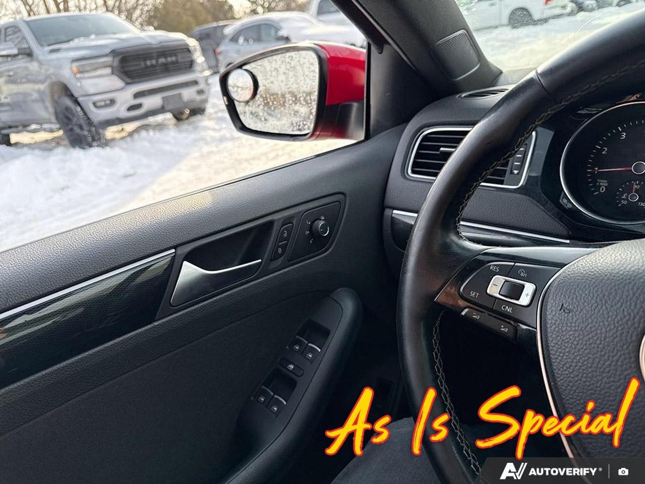 2016 Volkswagen Jetta 1.4 TSI Comfortline (M5) 4dr Sedan Photo