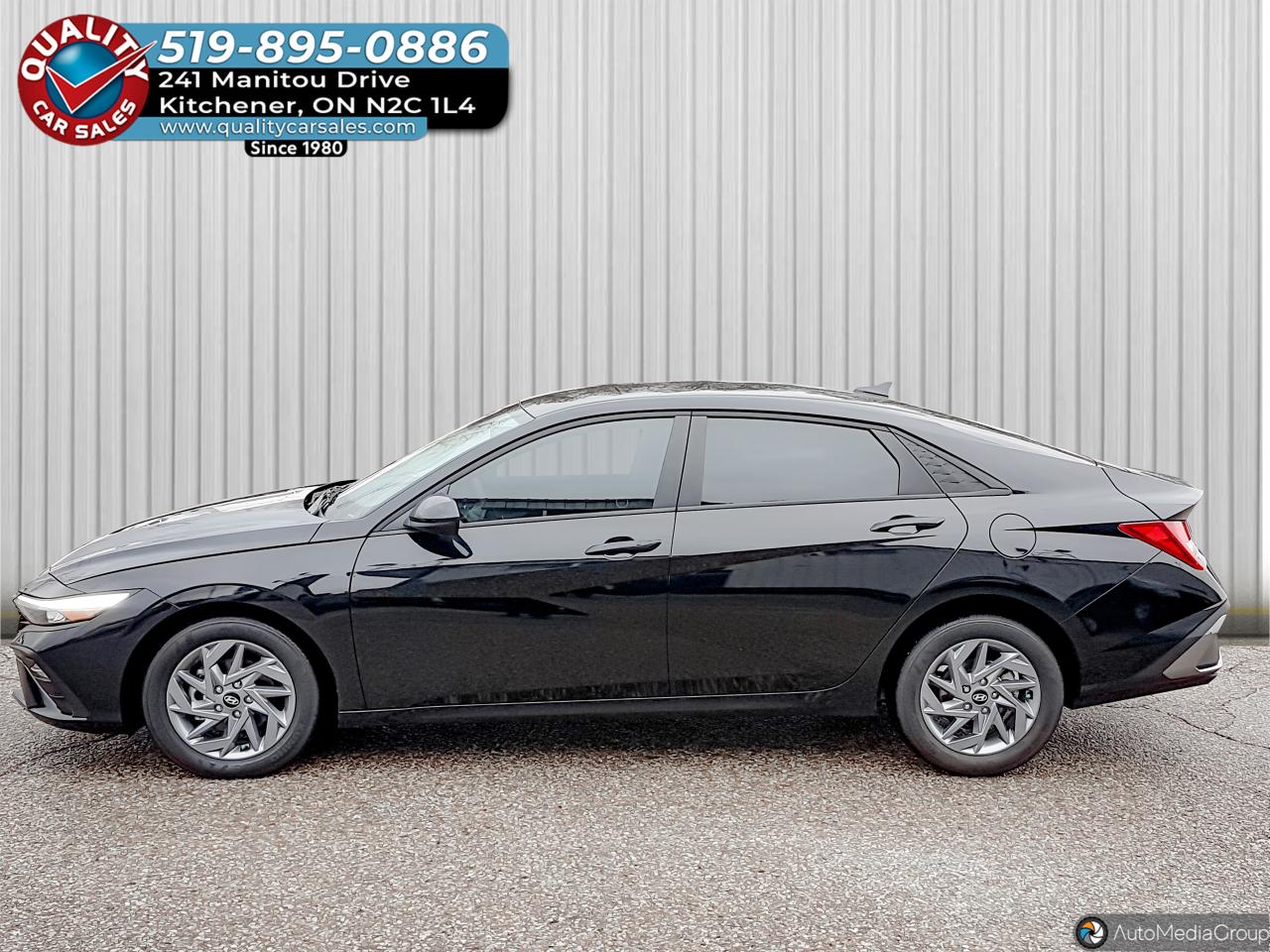 2025 Hyundai Elantra Preferred *HEATED SEATS* Photo