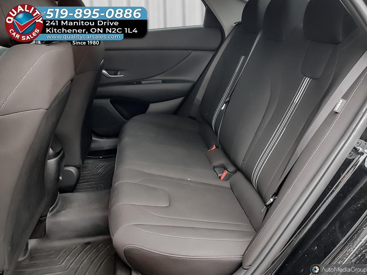 2025 Hyundai Elantra Preferred *HEATED SEATS* Photo