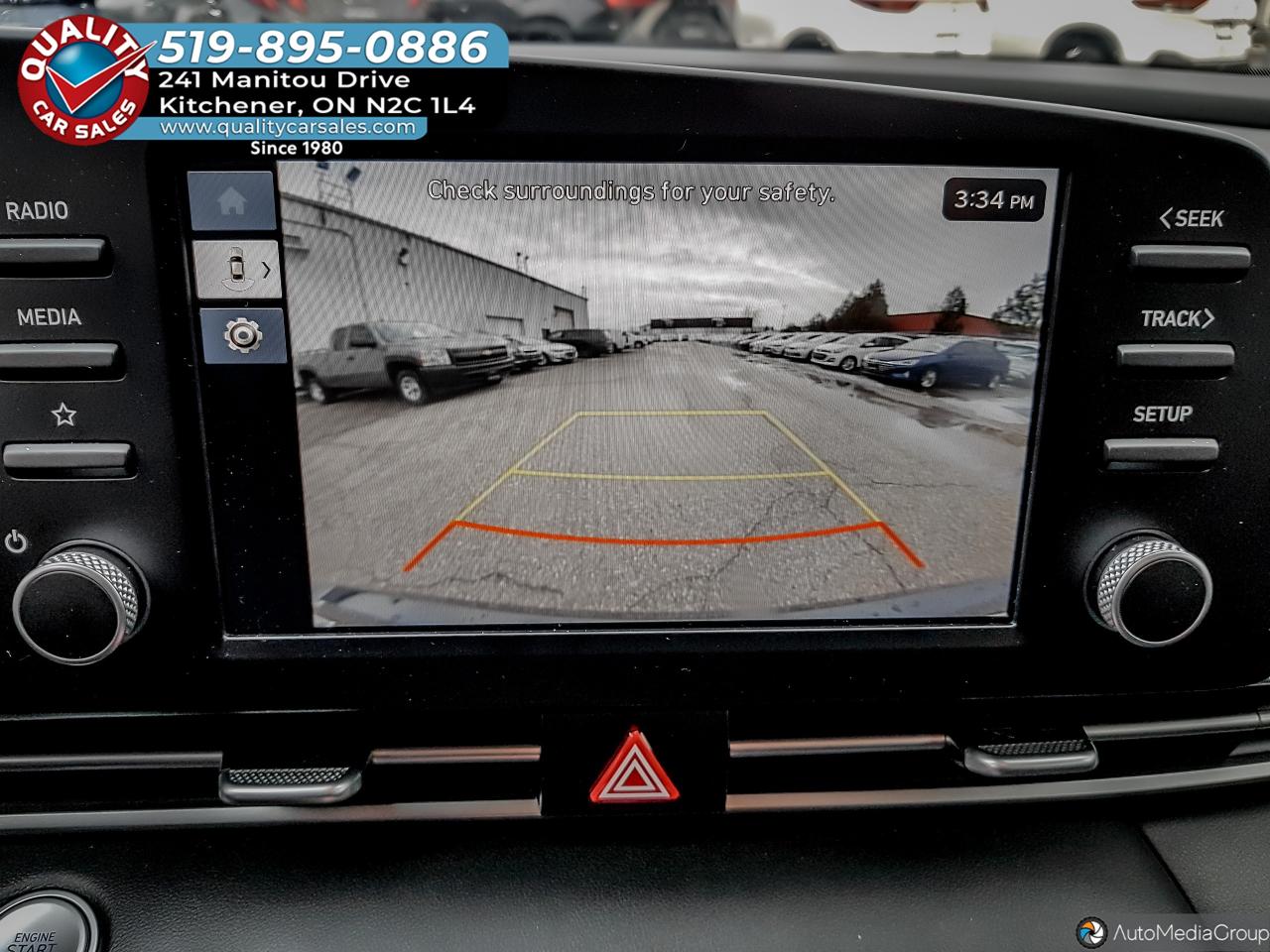 2025 Hyundai Elantra Preferred *HEATED SEATS* Photo