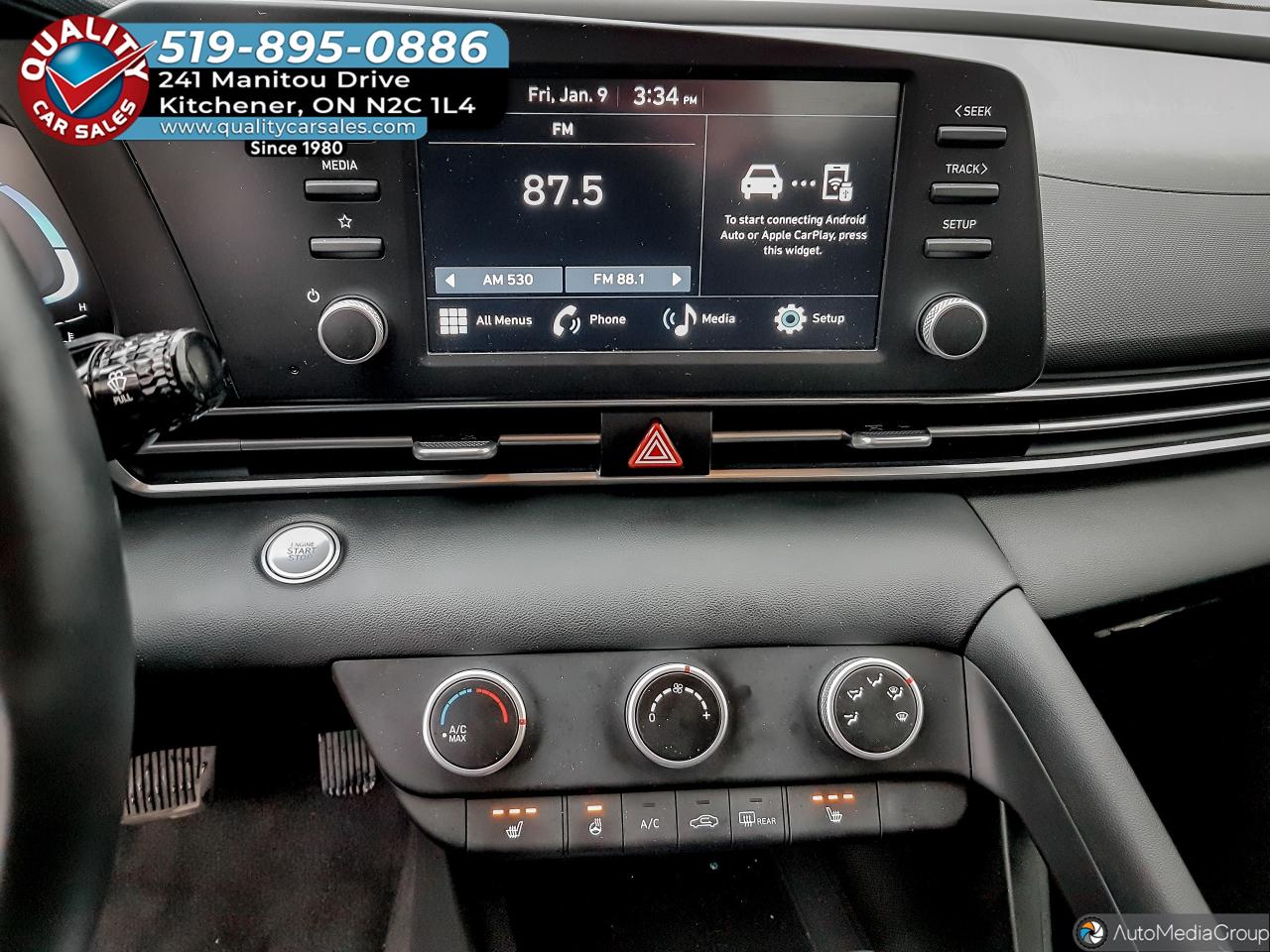 2025 Hyundai Elantra Preferred *HEATED SEATS* Photo