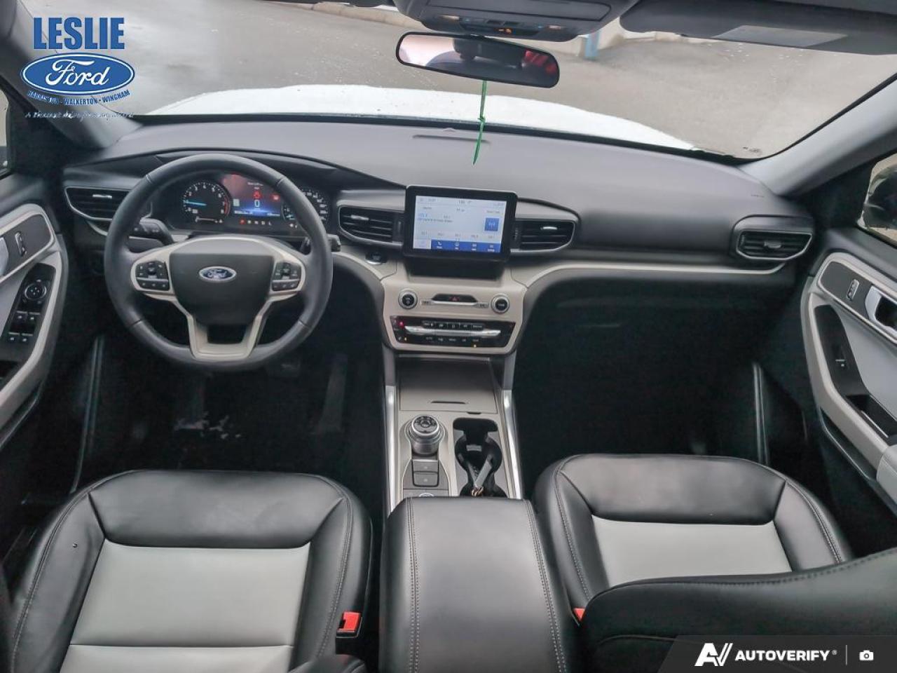 2024 Ford Explorer XLT 4WD Photo