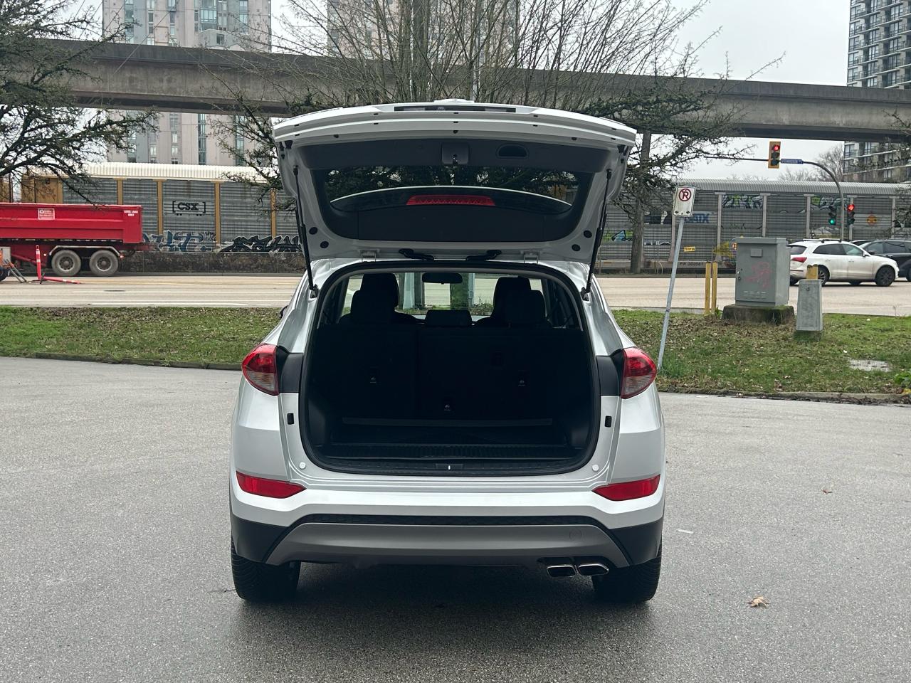 2016 Hyundai Tucson Premium - Photo #8