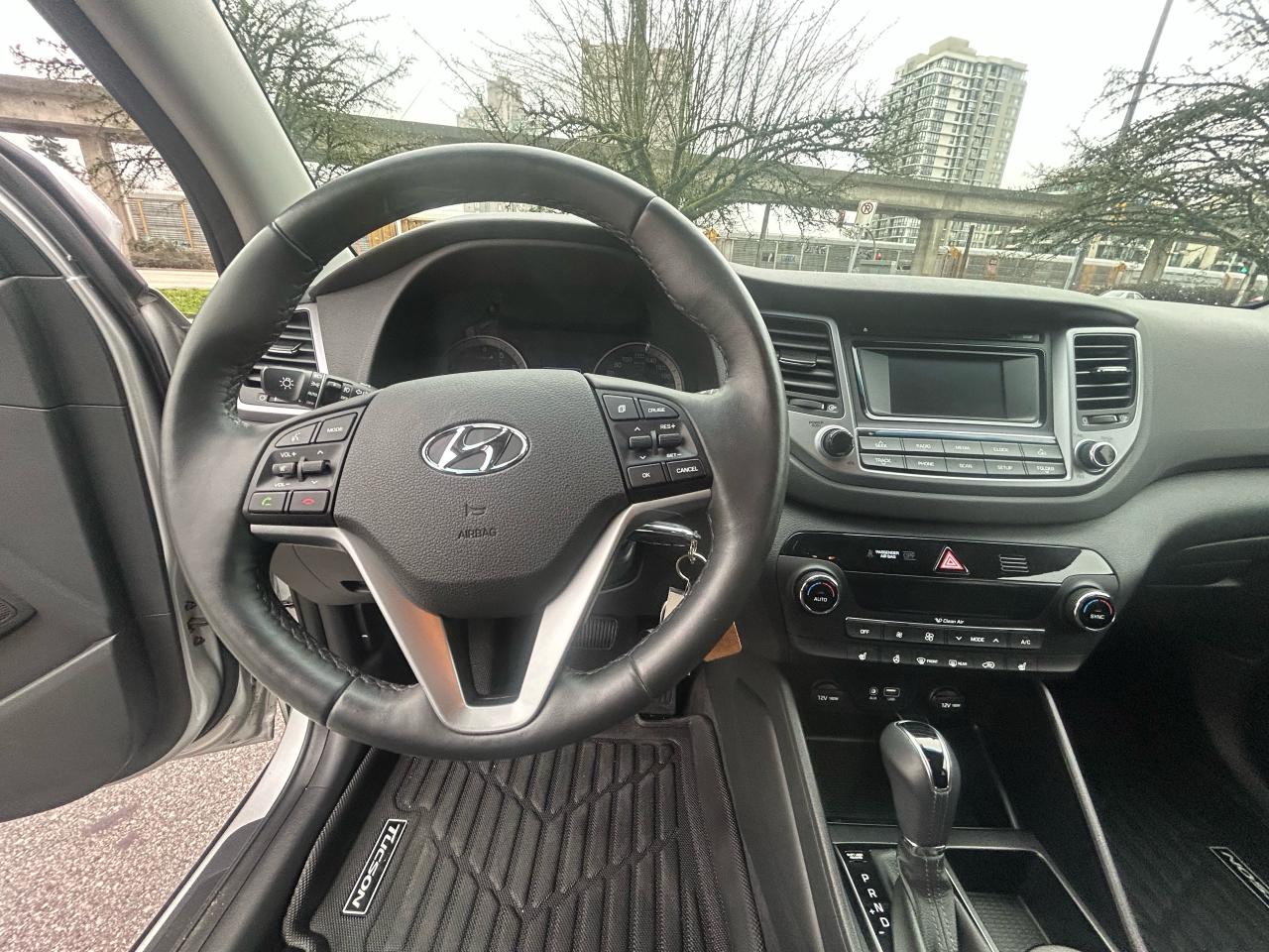 2016 Hyundai Tucson Premium - Photo #11