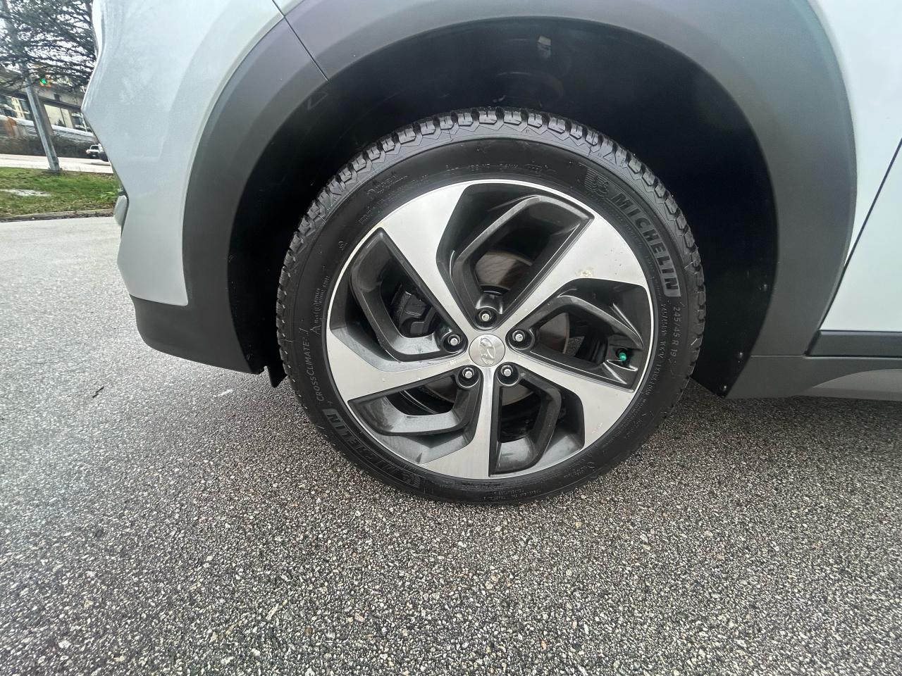 2016 Hyundai Tucson Premium - Photo #13