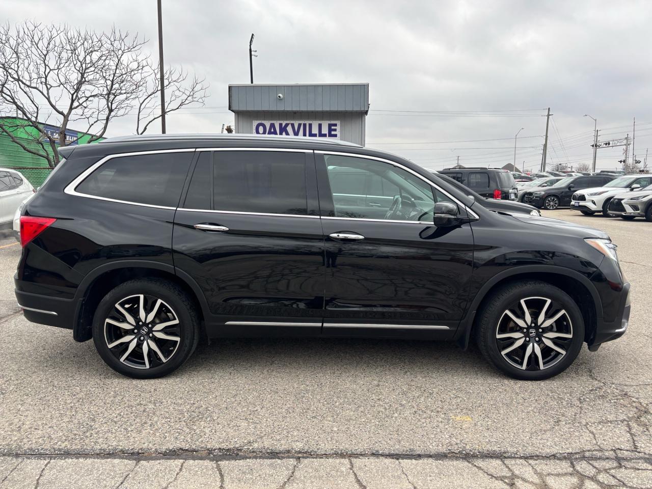 2019 Honda Pilot Touring 8-Passenger AWD Photo