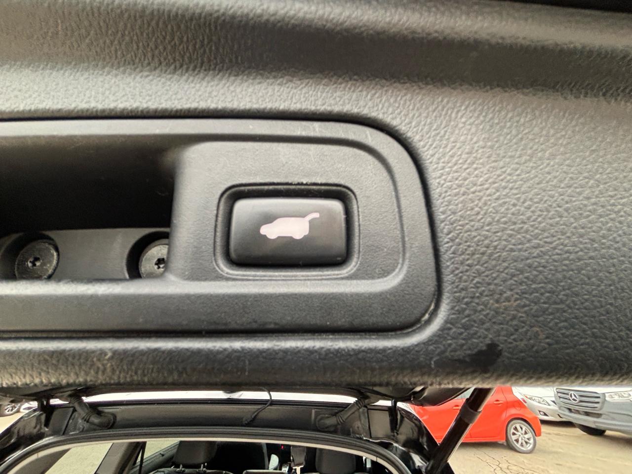 2019 Honda Pilot Touring 8-Passenger AWD Photo