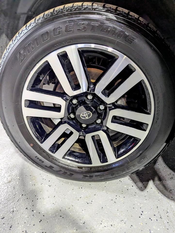 2022 Toyota 4Runner 4WD LIMITED Photo