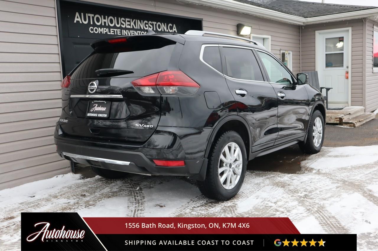 2020 Nissan Rogue SV PANORAMIC SUNROOF - REMOTE START Photo