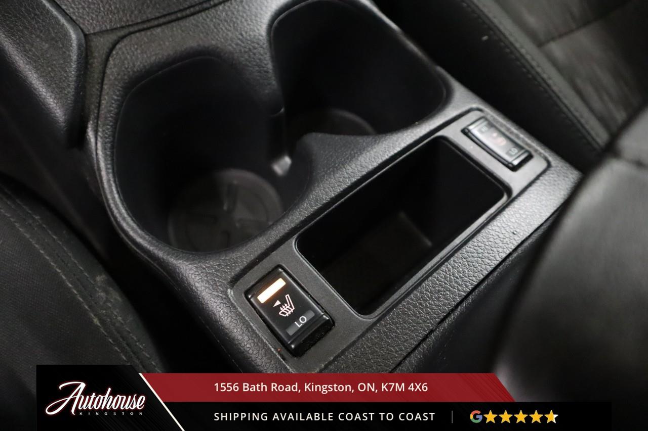 2020 Nissan Rogue SV PANORAMIC SUNROOF - REMOTE START Photo