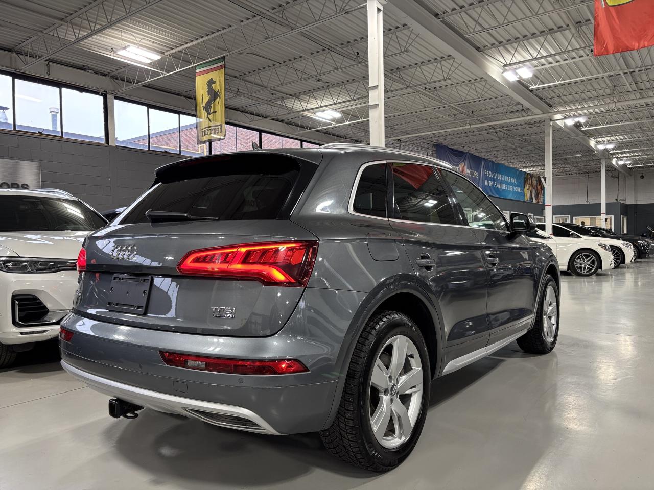 2018 Audi Q5 Technik|QUATTRO|S-TRONIC|CLUSTERNAV|AMBIENT|PANO|+ Photo3