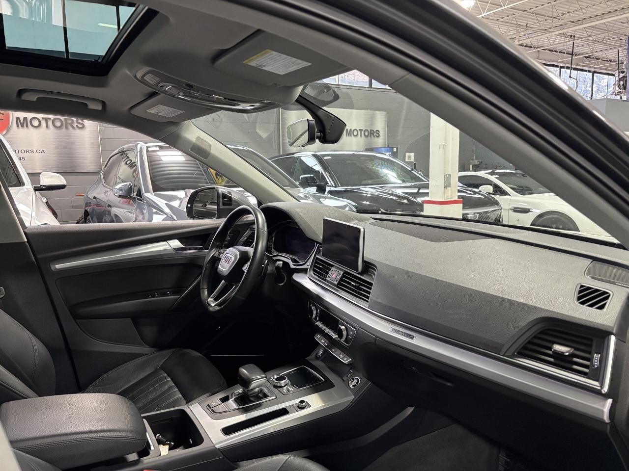 2018 Audi Q5 Technik|QUATTRO|S-TRONIC|CLUSTERNAV|AMBIENT|PANO|+ Photo