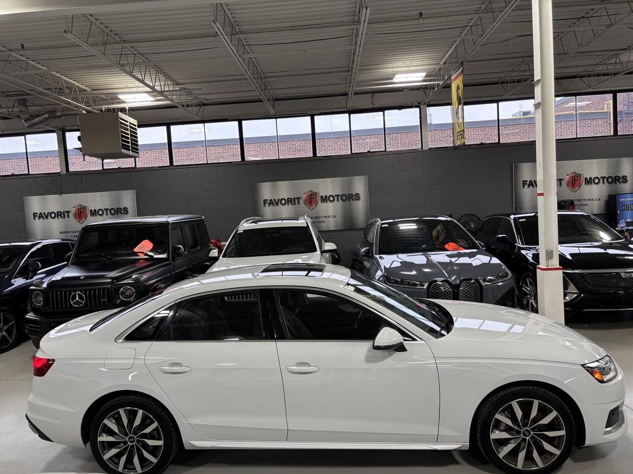 2023 Audi A4 Komfort|QUATTRO|ALLOYS|LEATHER|BACKUPCAM|SUNROOF|+ Photo2