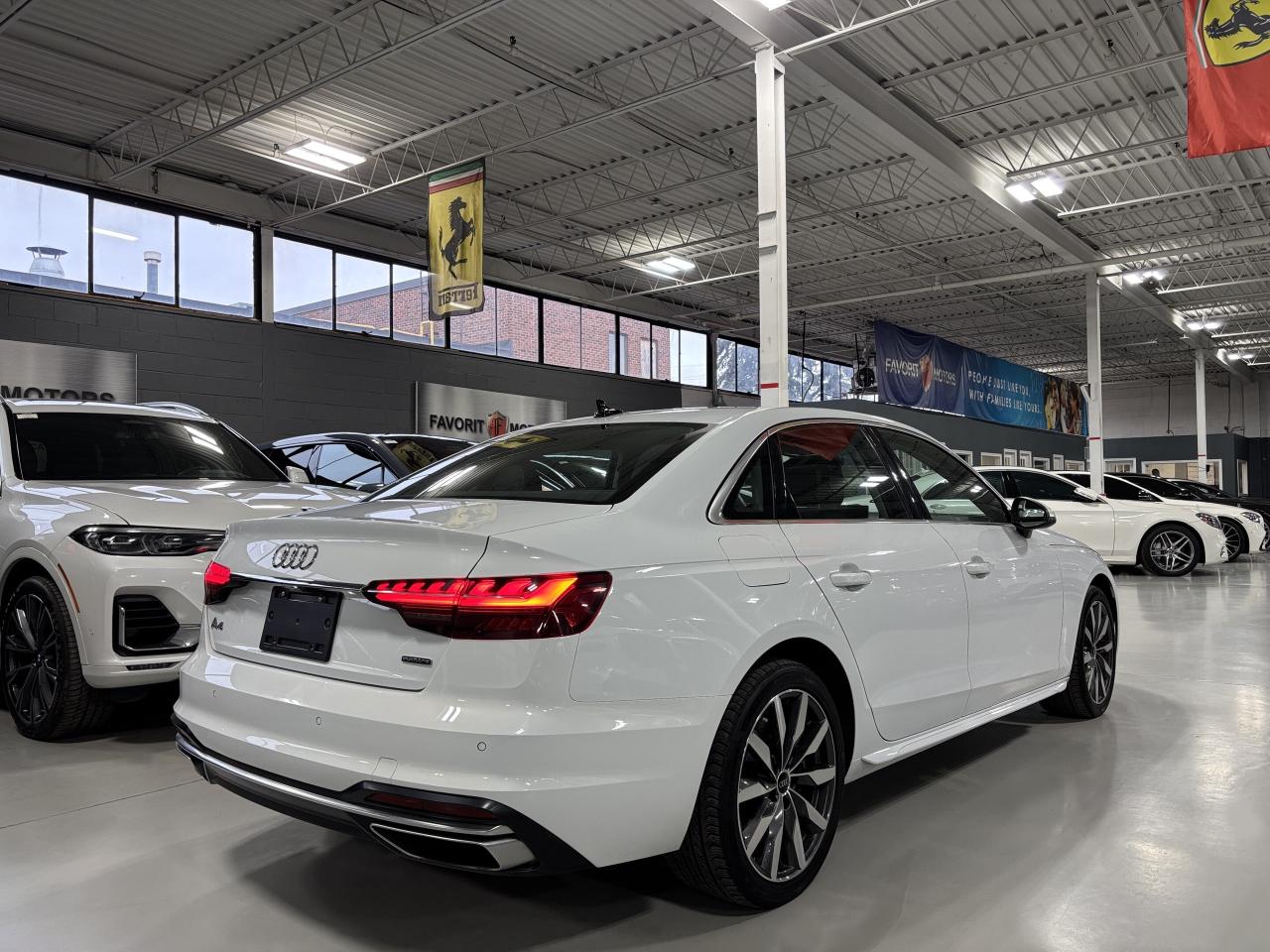 2023 Audi A4 Komfort|QUATTRO|ALLOYS|LEATHER|BACKUPCAM|SUNROOF|+ Photo