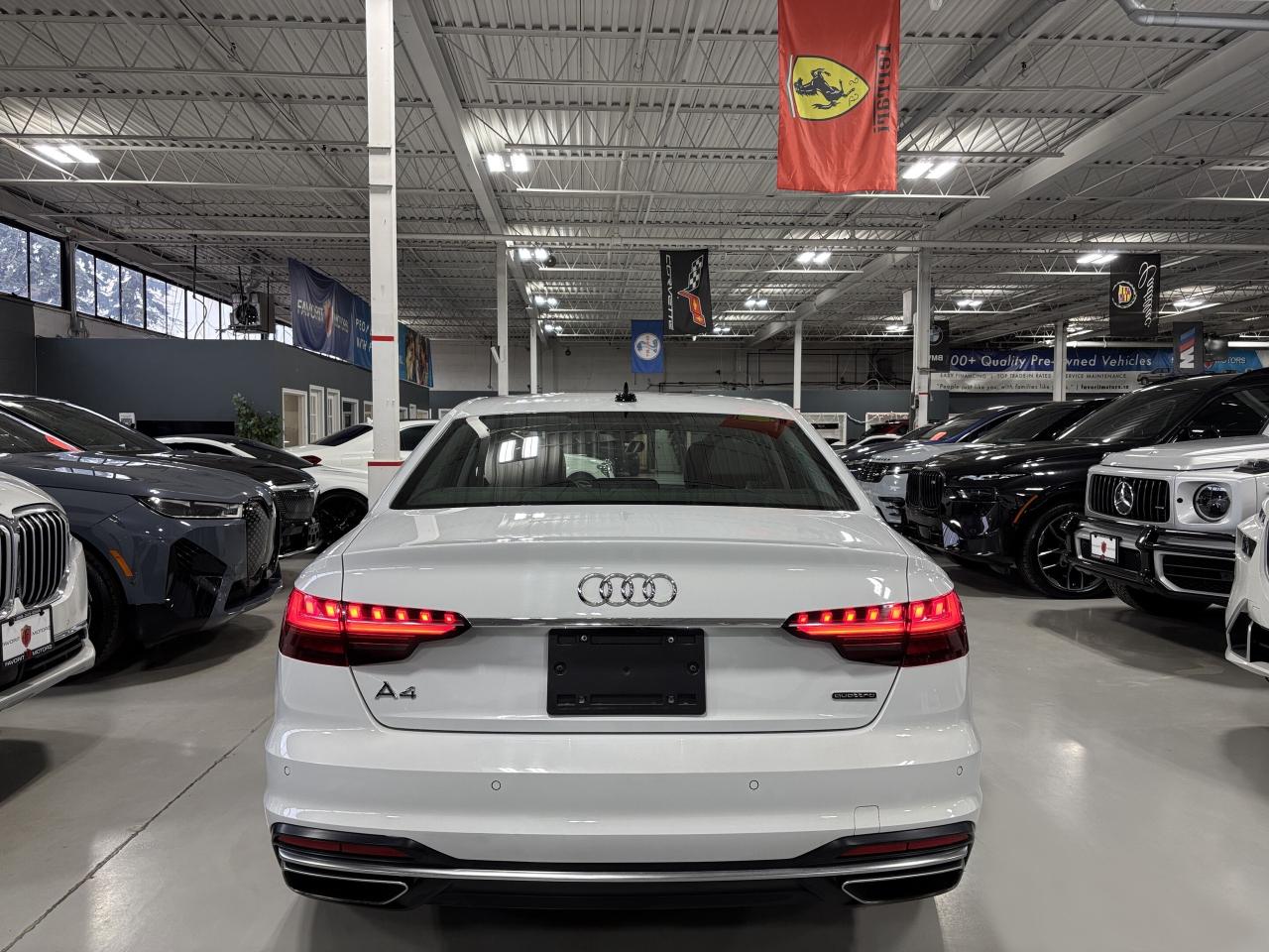 2023 Audi A4 Komfort|QUATTRO|ALLOYS|LEATHER|BACKUPCAM|SUNROOF|+ Photo4