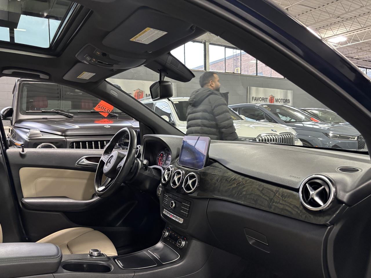 2018 Mercedes-Benz B-Class B250|4MATIC|SPORTSTOURER|NAV|CREAMLEATHER|SUNROOF| Photo